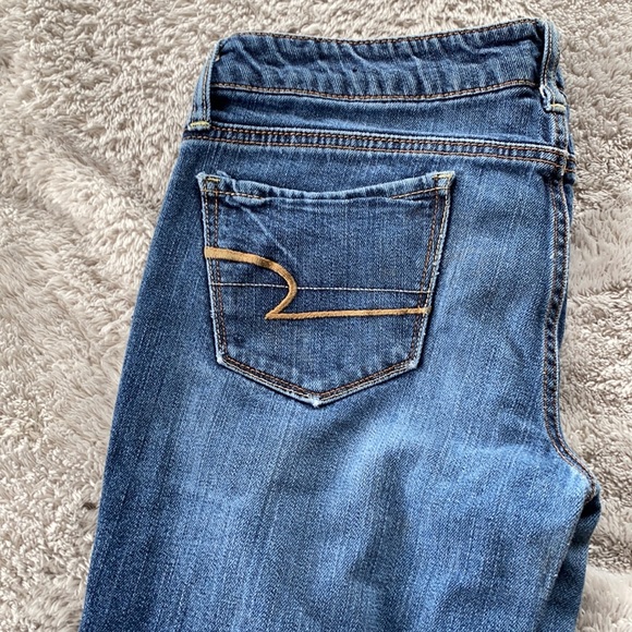 American Eagle size 6 skinny jeans - Picture 2 of 4